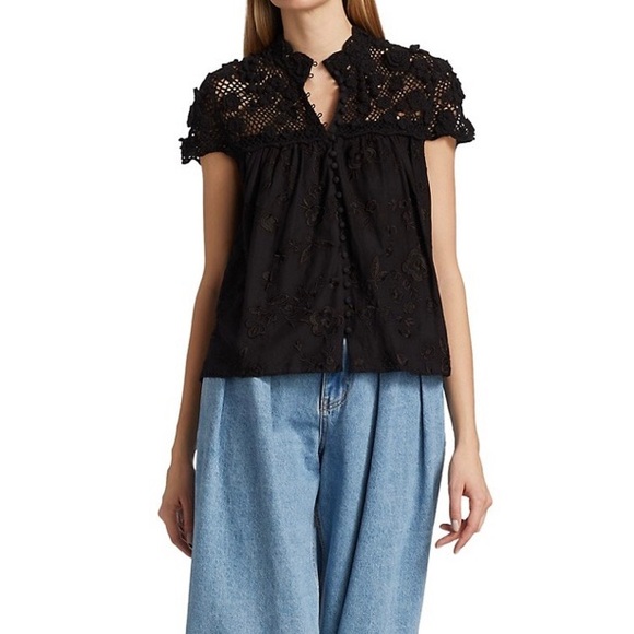 Alice + Olivia Ilaria Crochet Yoke Button-Down Top - Picture 4 of 12